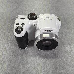 Kodak PIXPRO AZ252 25x Zoom Bridge Camera White For Parts Does Not Turn On